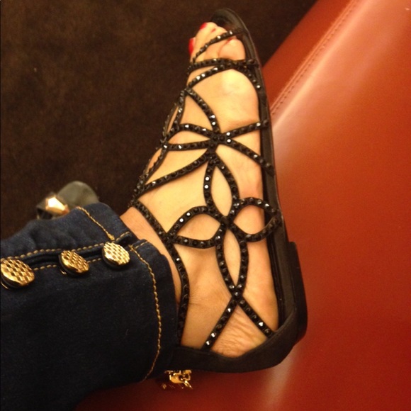 LOUIS VUITTON Tisha Embellished Sandals - Picture 4 of 7